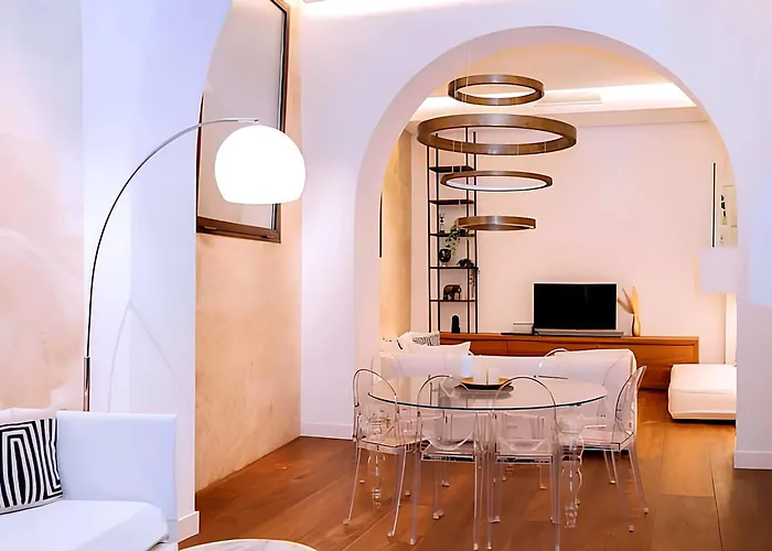 Appartamento Old Town Prestige Loft By Flatinrome